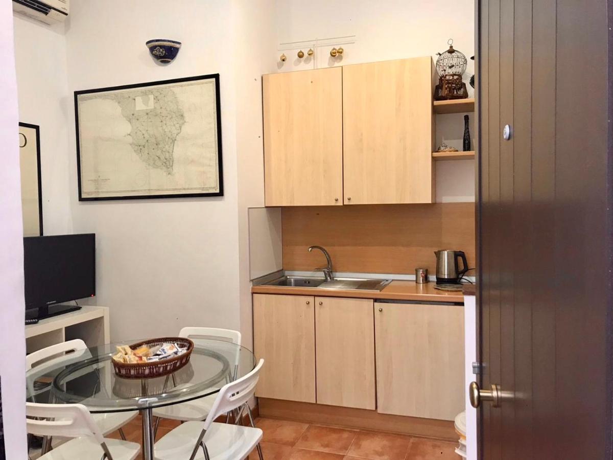 B&B Interno 3 Барі Екстер'єр фото